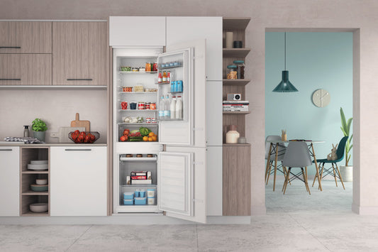 Frigorifero incasso indesit